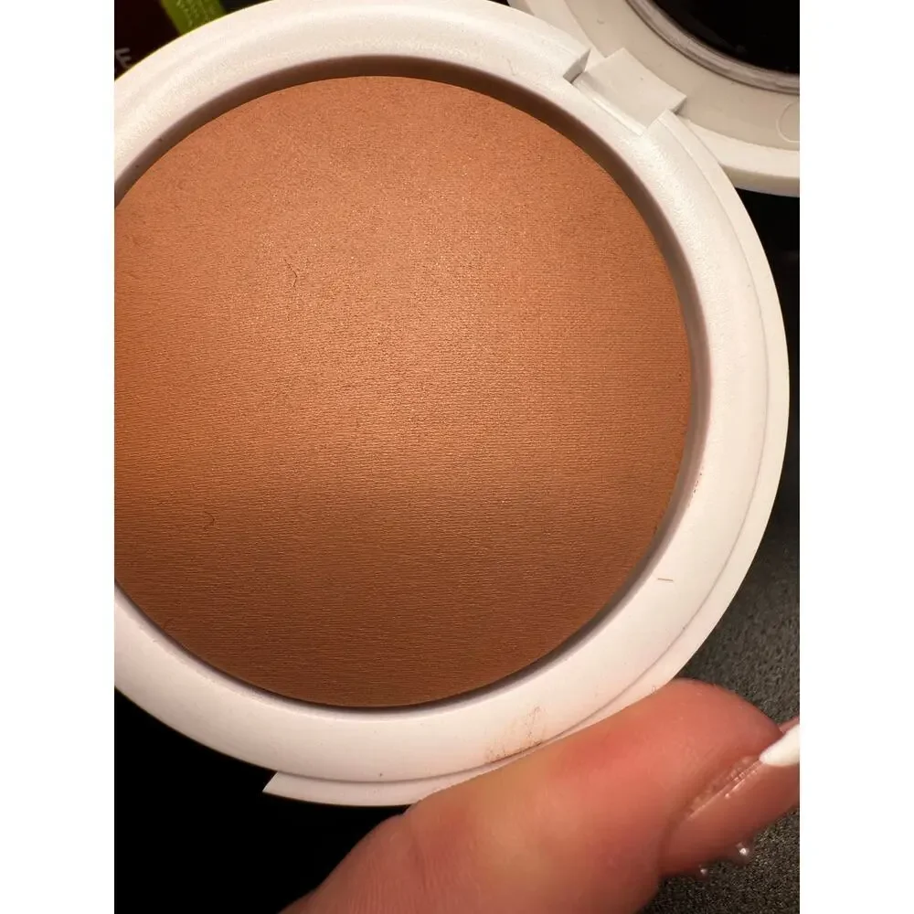 NWT Well People Golden Hour Bronzer-Clean Beauty Powered By Plants-FULL SIZE